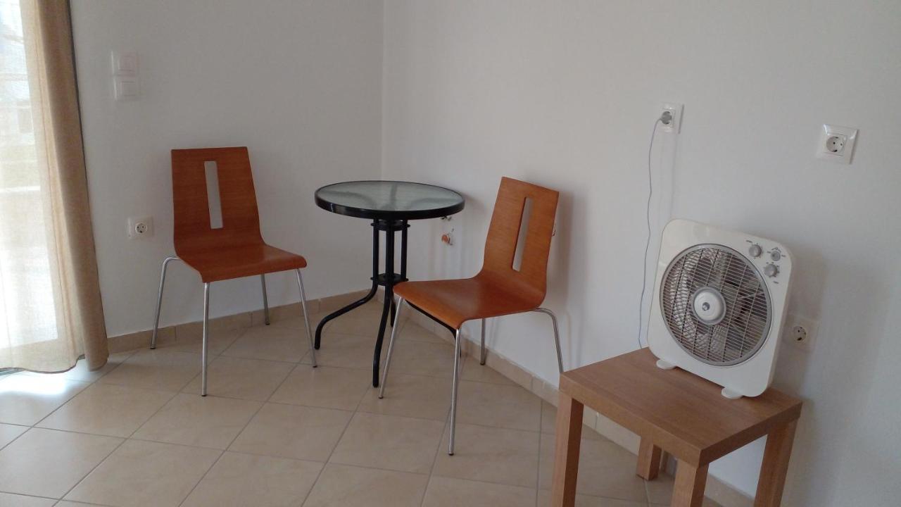 Tasos Rooms Химар Екстериор снимка