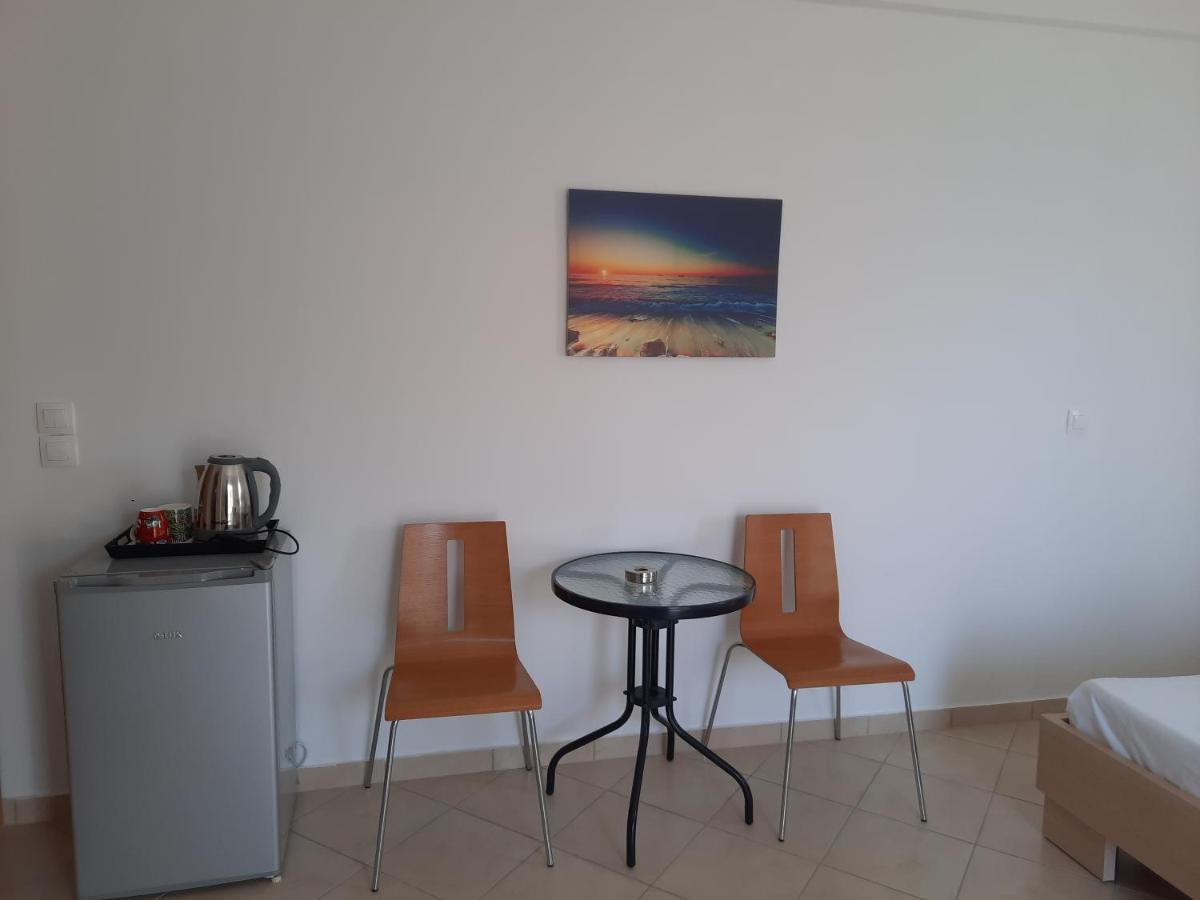 Tasos Rooms Химар Екстериор снимка