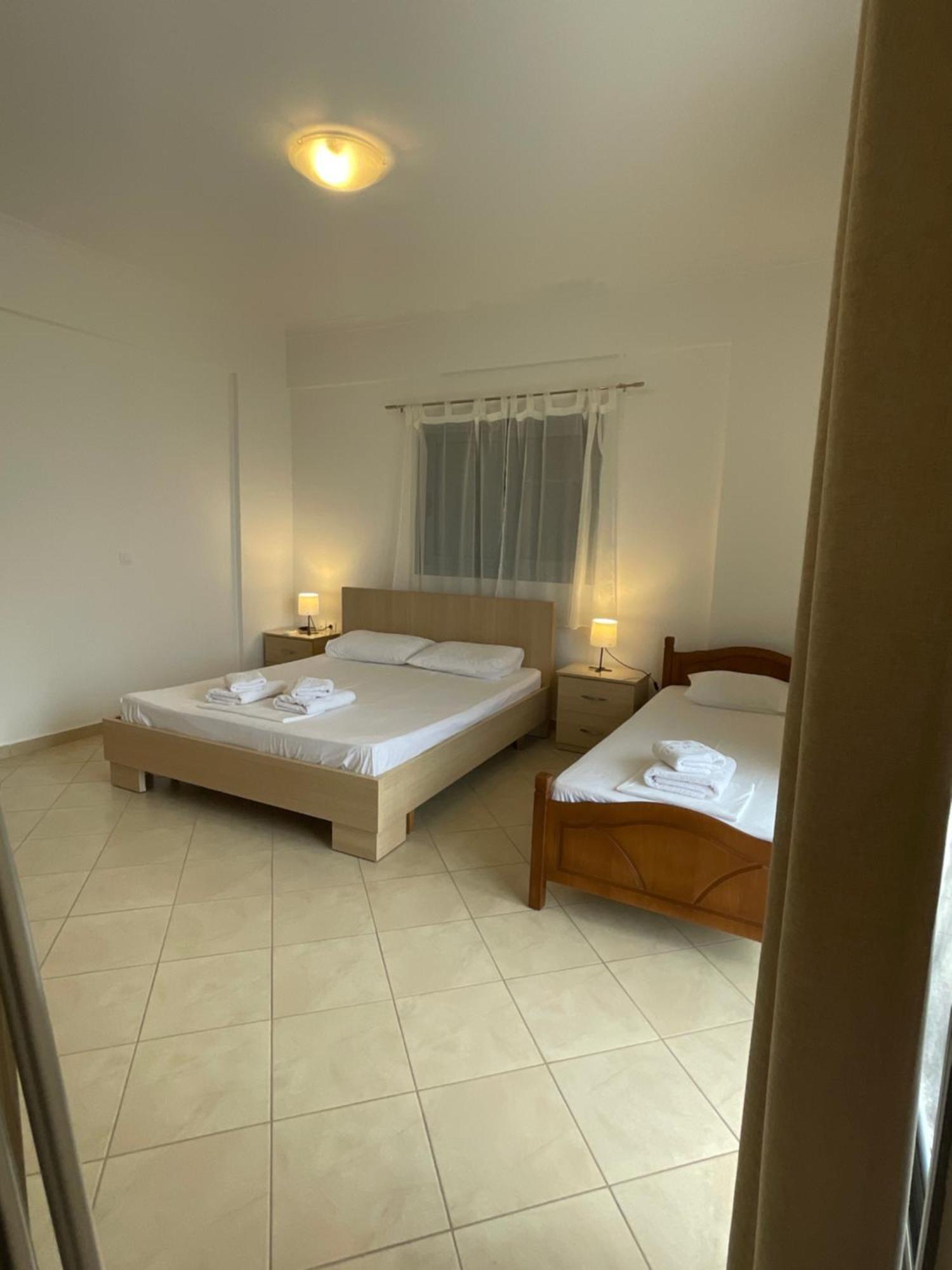 Tasos Rooms Химар Екстериор снимка